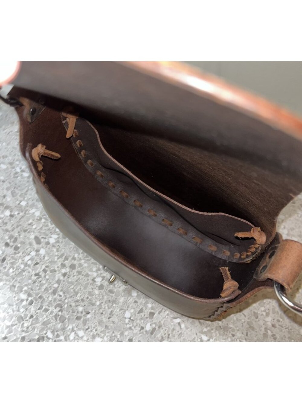 Brown Leather Handbag Purse Structured Whipstitch Swing Lock Steampunk FLAW READ - Picture 8 of 8